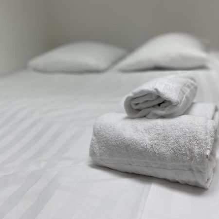 Les Cosy De Nancy - Mister Charles Sous Les Toits, Place Du Marche 4* المظهر الخارجي الصورة